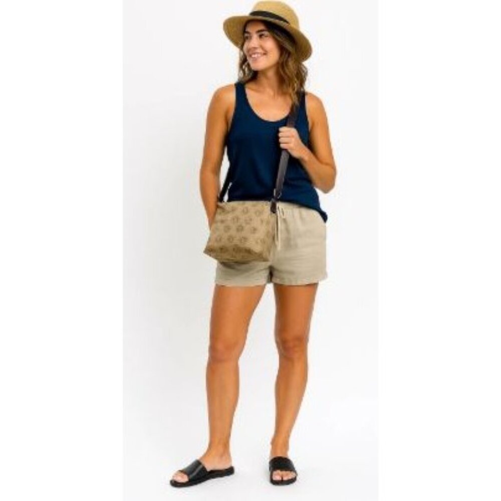 Dooney & Bourke Beige Signature Logo Canvas Shoulder Bag  Brown Leather Strap - Picture 2 of 10